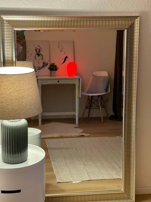 Schickes Apartment Mit Balkon In Düsseldorf Eksteriør bilde