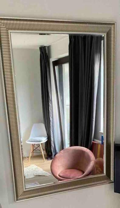 Schickes Apartment Mit Balkon In Düsseldorf Eksteriør bilde